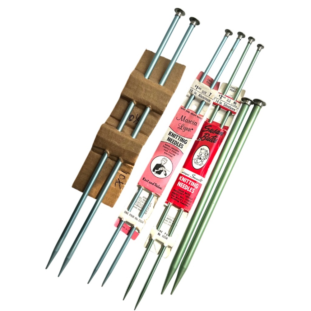 4 Pairs of Vintage Knitting Needles Susan Bates  / Marcia Lynn in Package